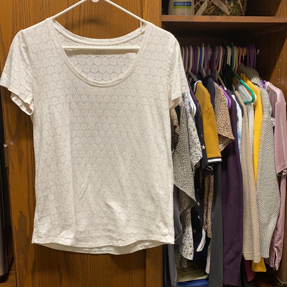 White flower shirt